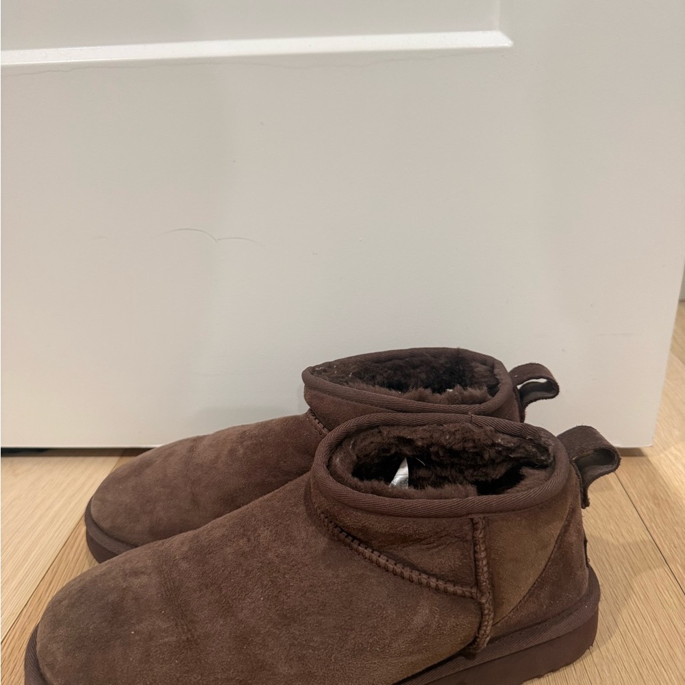 UGG ultra mini Chocolate Brown